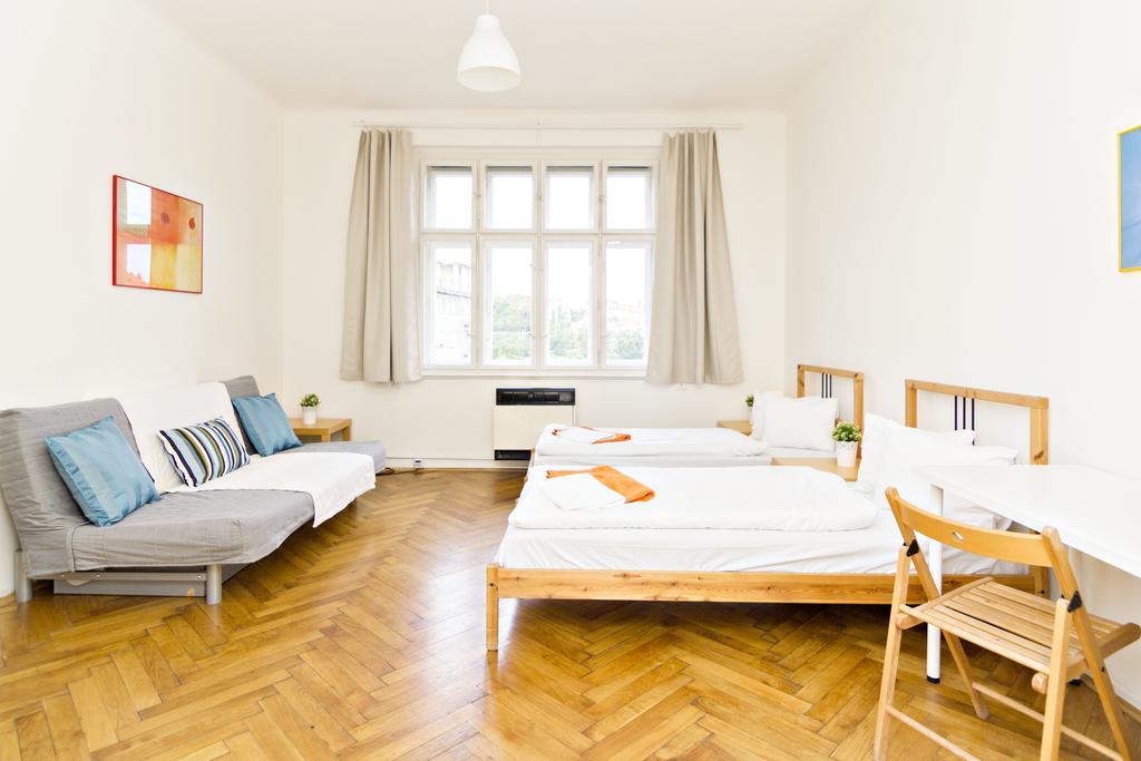 Apartments With 2 Bathrooms- 5 Minutes From Old Town - 102 M2 Prag Eksteriør billede