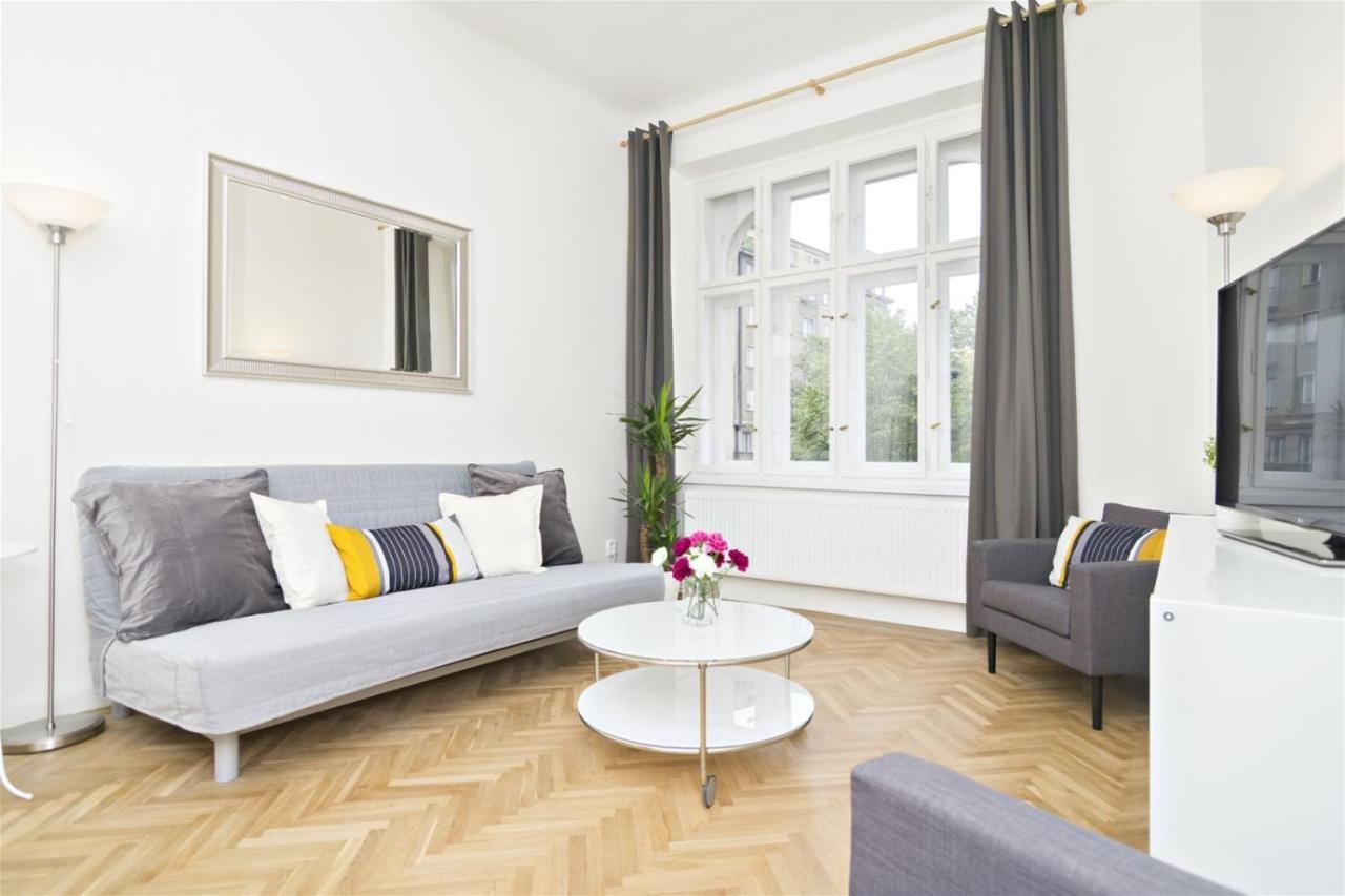 Apartments With 2 Bathrooms- 5 Minutes From Old Town - 102 M2 Prag Eksteriør billede