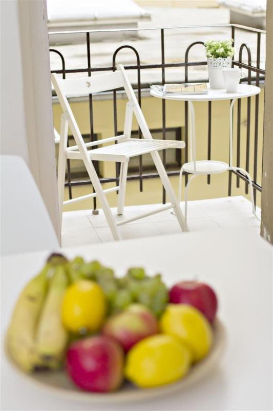 Apartments With 2 Bathrooms- 5 Minutes From Old Town - 102 M2 Prag Eksteriør billede