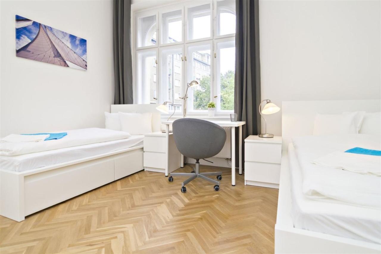 Apartments With 2 Bathrooms- 5 Minutes From Old Town - 102 M2 Prag Eksteriør billede