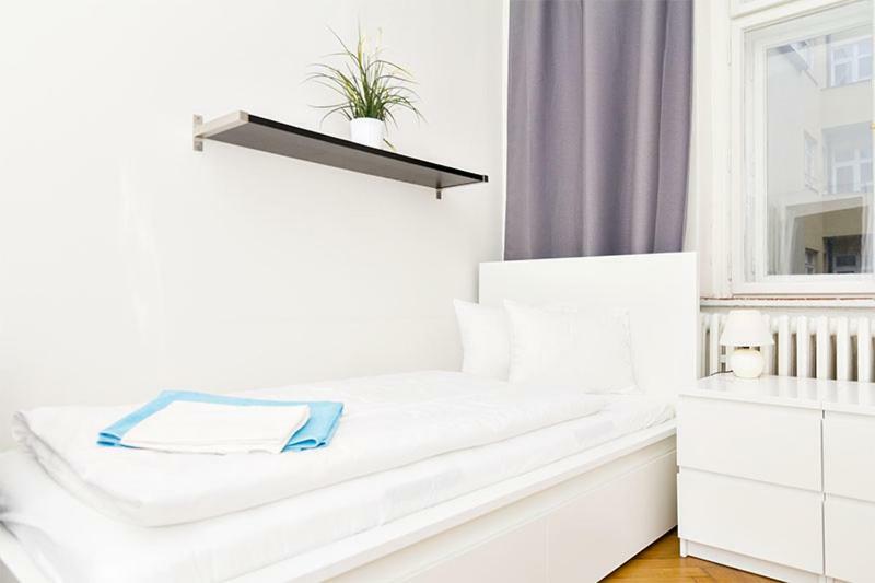 Apartments With 2 Bathrooms- 5 Minutes From Old Town - 102 M2 Prag Eksteriør billede